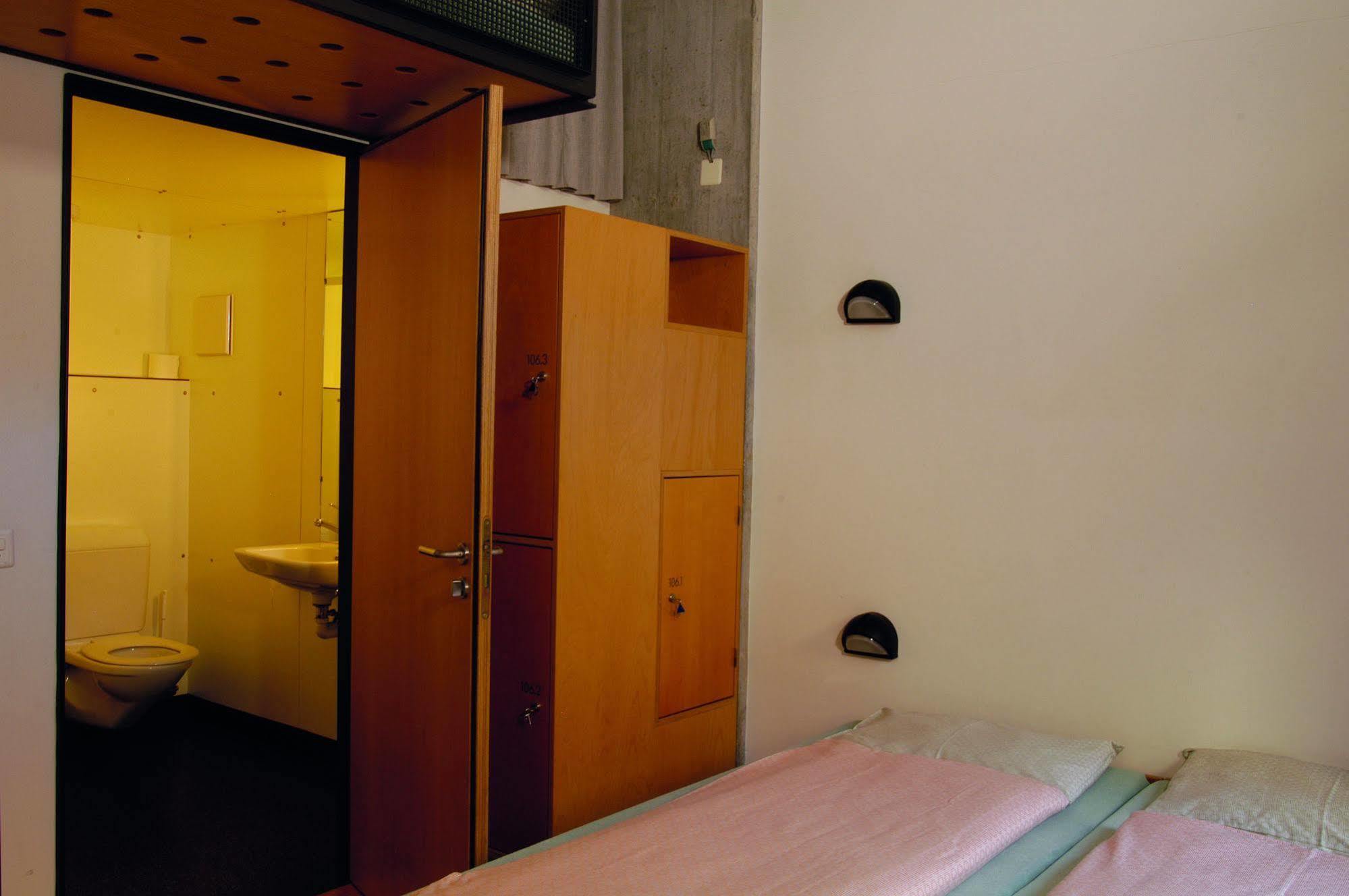 Solothurn Youth Hostel Exteriör bild